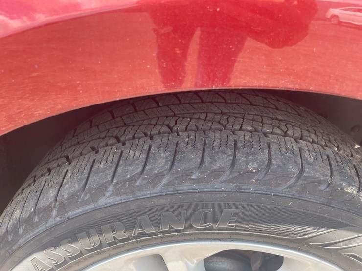 #2857-•-2014-ford-taurus-sel-(has-wi-title)-image-16
