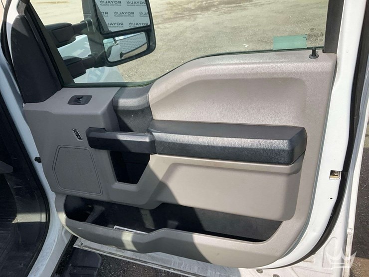 2019-ford-f250-image-20