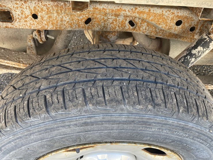 2009-ford-f150-xl-image-14
