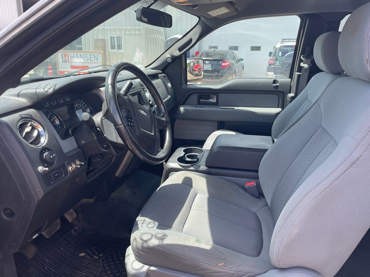 2013-ford-f150-xlt-image-35