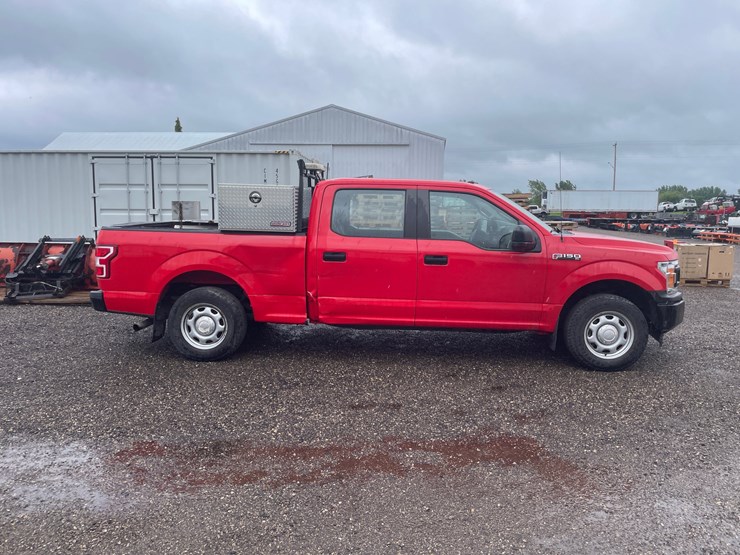 2018-ford-f150-xl-image-4