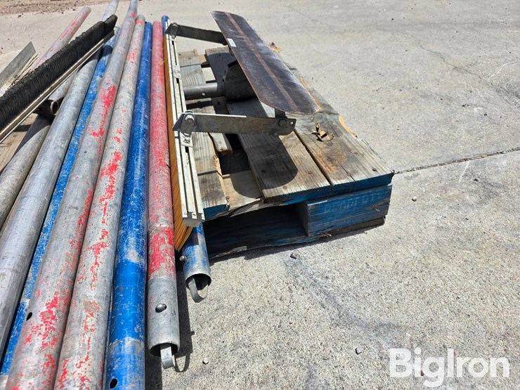 floats-and-handles-image-12
