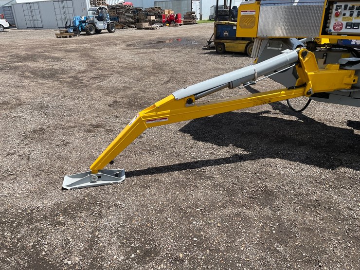 #2898-•-2023-omme-2750-rxbdj-hybrid-tracked-aerial-lift-image-21