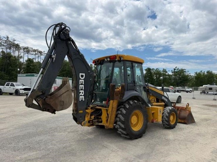 2018-deere-310sl-image-3