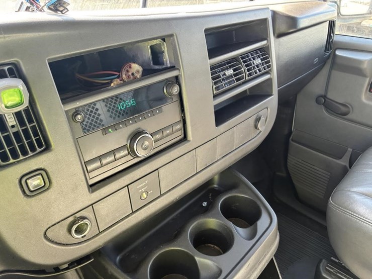 2008-chevrolet-express-3500-image-20