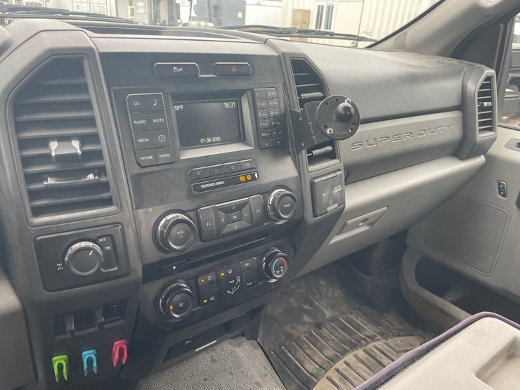 2019-ford-f250-xl-image-43