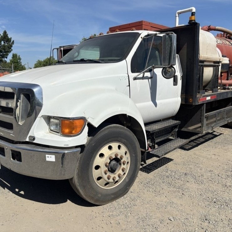 2006 DITCH WITCH FX60