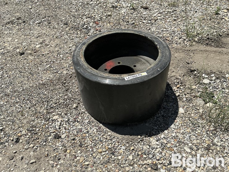 caterpillar-65-image-1