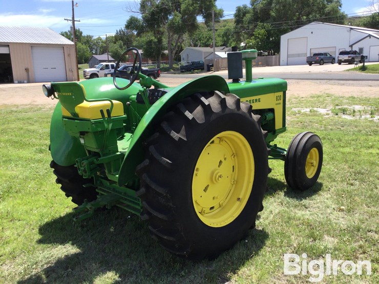 1959-john-deere-830-image-5