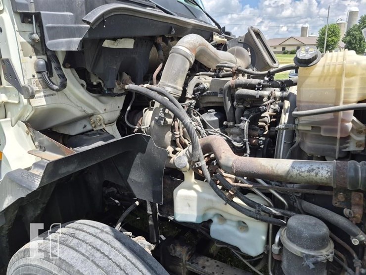 2014-international-prostar-image-14
