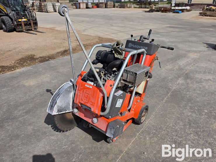 husqvarna-fs520-image-1