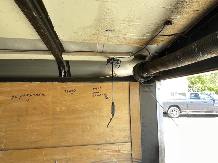 #2863-•-2004-haulmark-single-axle-enclosed-trailer-(has-wi-title)-image-26