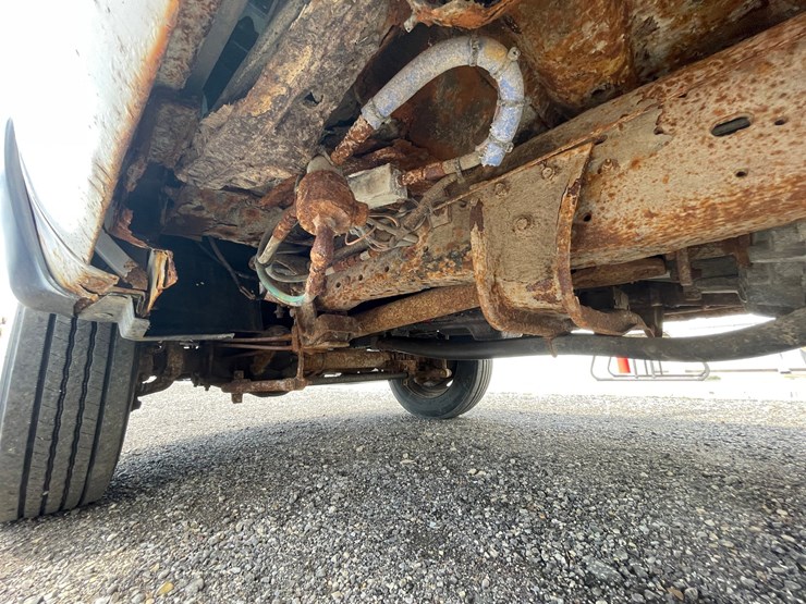 1999-ford-f550-image-11