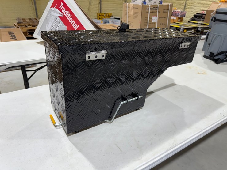 #49779-•-unused-truck-tool-box-image-6