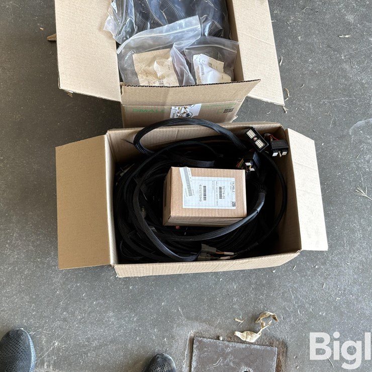 Trimble Wiring Harnesses & Accessories