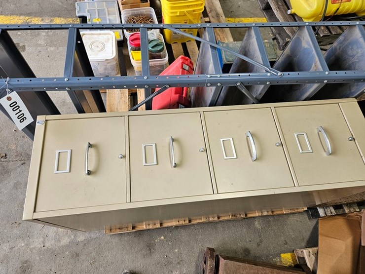 #106-•-pallet-of-storage-racks-image-1