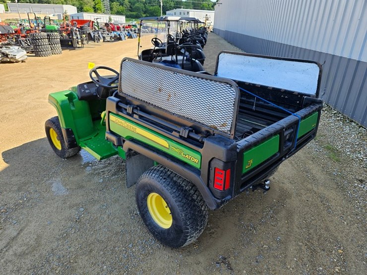 john-deere-te-4x2-image-3