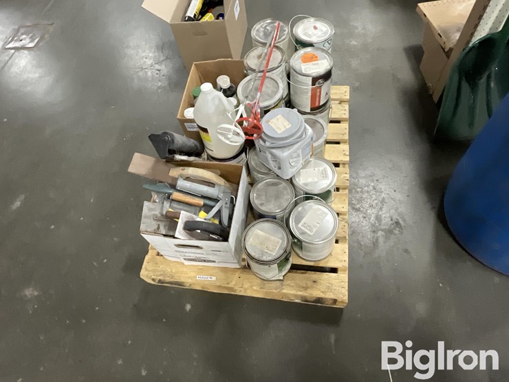 assorted-paints-&-tools-image-2