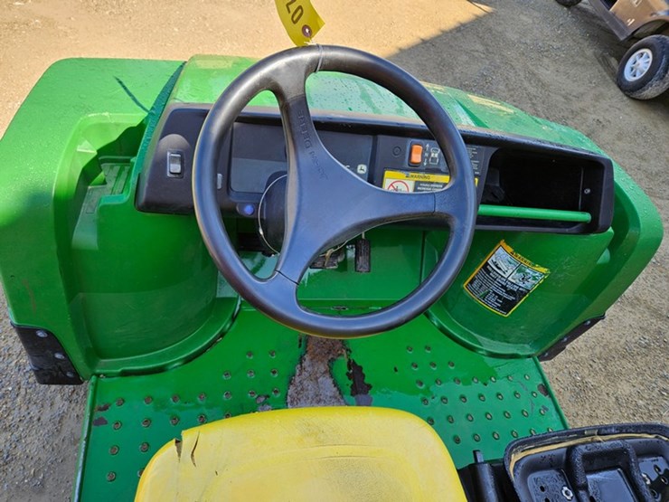 john-deere-te-4x2-image-23
