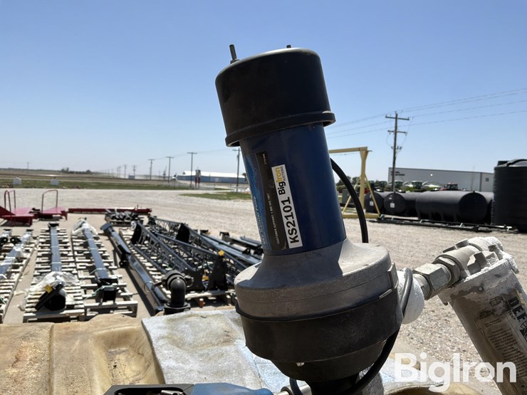 diesel-exhaust-fluid-pump-&-bulk-tank-image-18