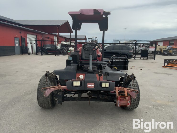 massey-ferguson-730-image-2