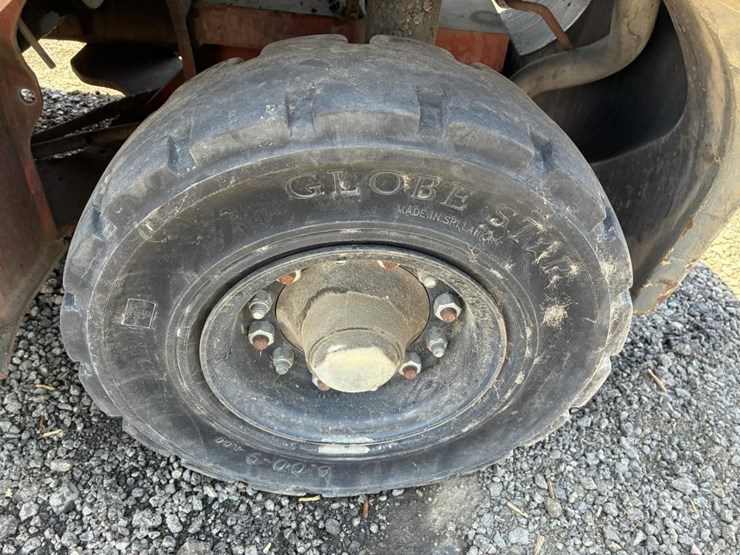 2002-toyota-7fdu25-image-11