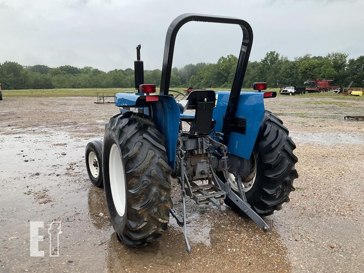 new-holland-3010-image-3