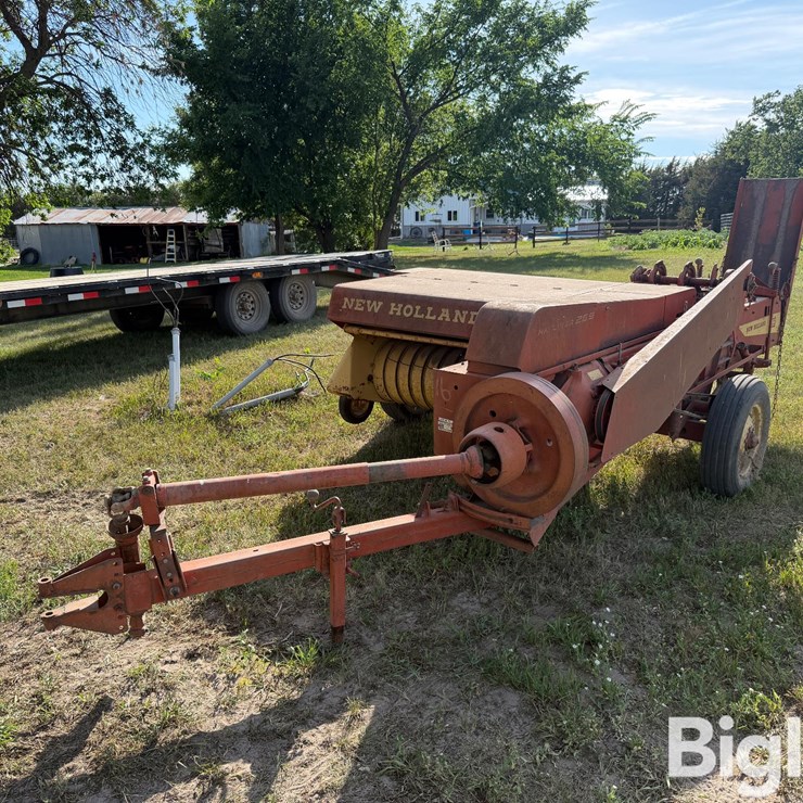 NEW HOLLAND 269