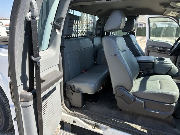 2011-ford-f250-image-11