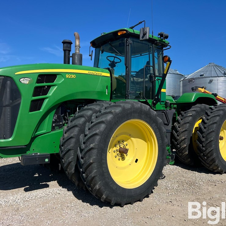 2010 JOHN DEERE 9230
