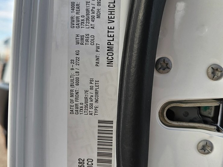 2024-dodge-3500-image-16