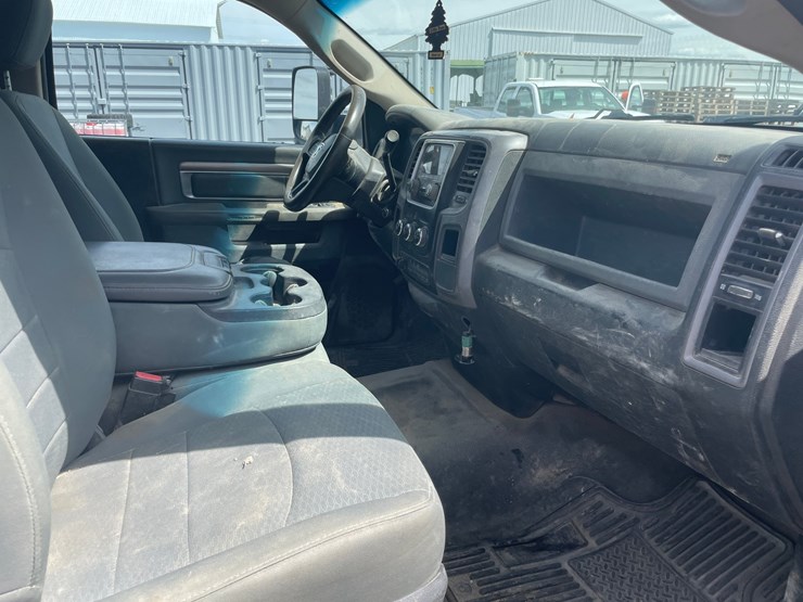 2015-ram-5500-hd-image-29
