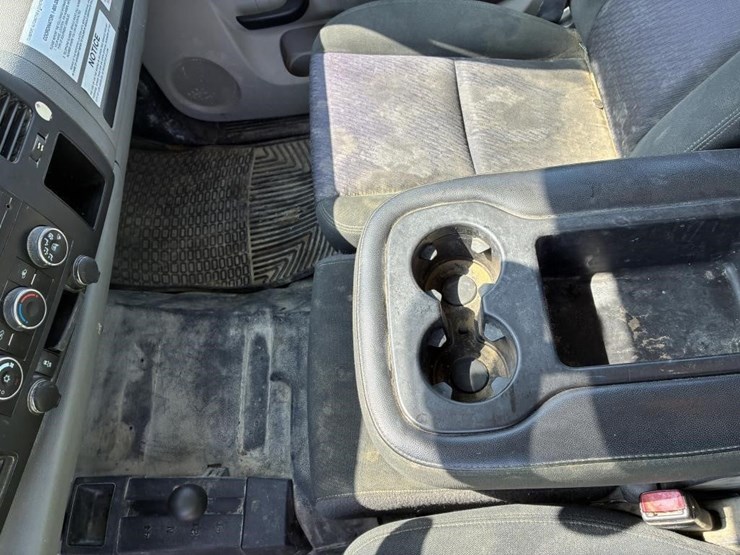 2012-gmc-3500hd-image-25