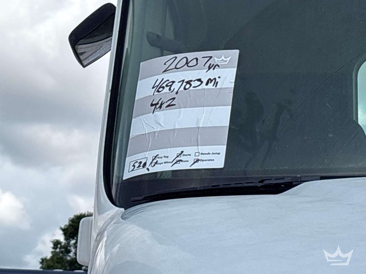 2007-freightliner-columbia-120-image-28