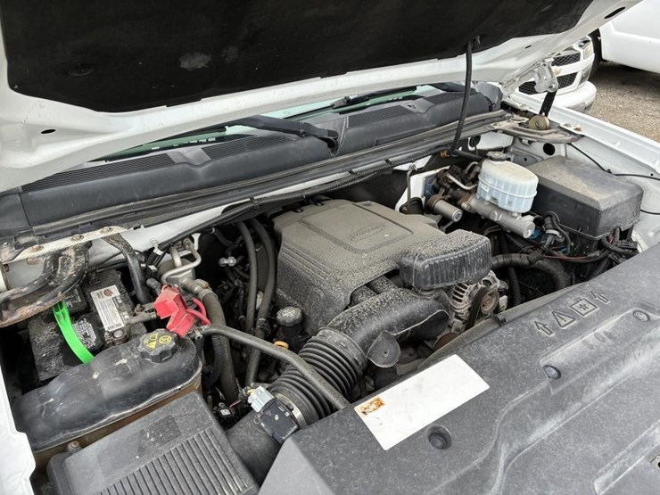 2011-chevrolet-silverado-2500-image-7