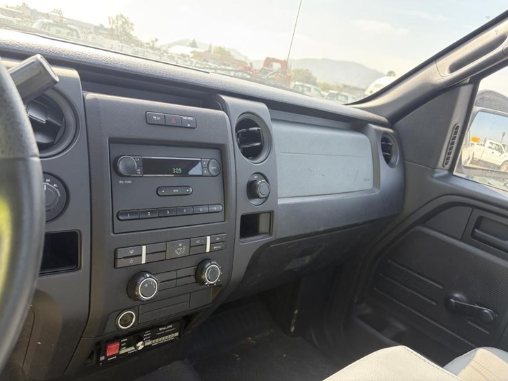 2011-ford-f150-image-16