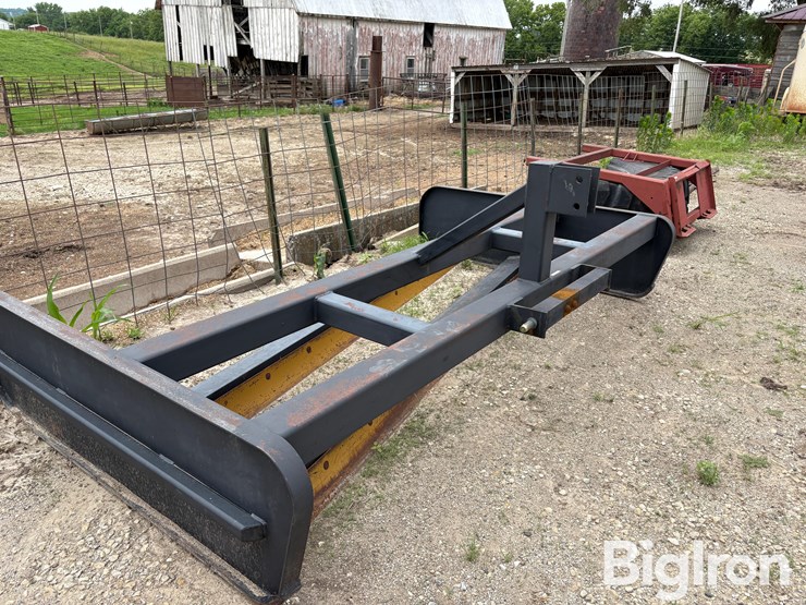 3-pt-land-plane-image-3
