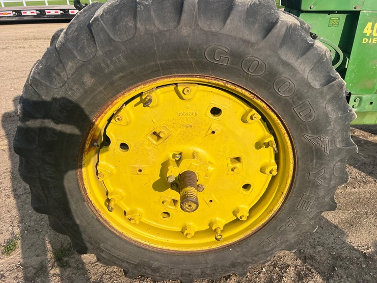 john-deere-4000-image-16