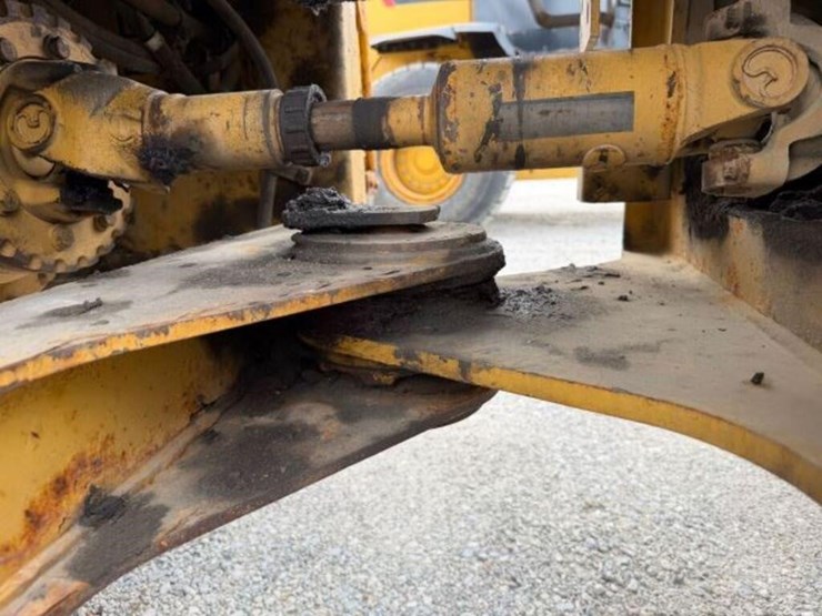 2010-caterpillar-924h-image-26