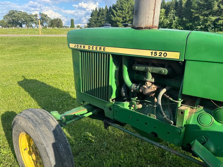 john-deere-1520-image-11