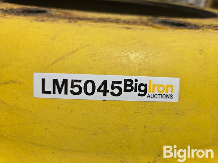 john-deere-380-image-17