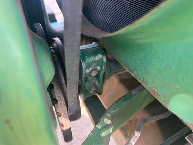 john-deere-4000-image-13