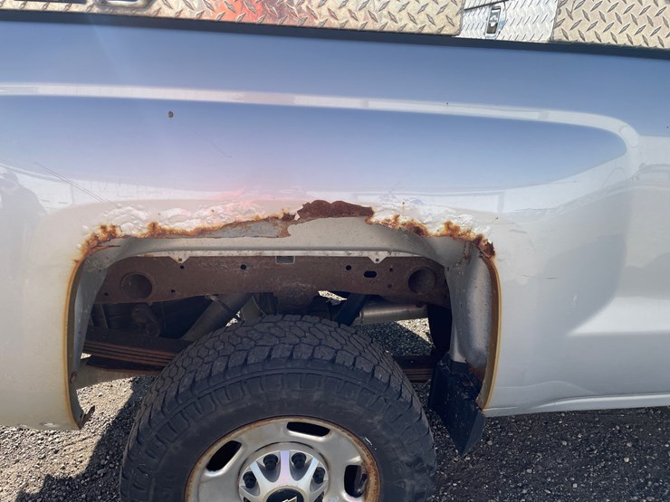 2015-chevrolet-2500-image-20