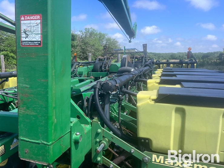 john-deere-1780-image-19