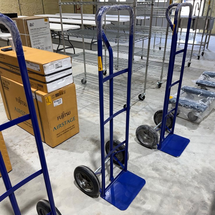 #49830 • Unused Ez-Roll Dolly