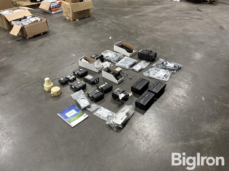 raven-460-controllers-and-harnessing-image-3