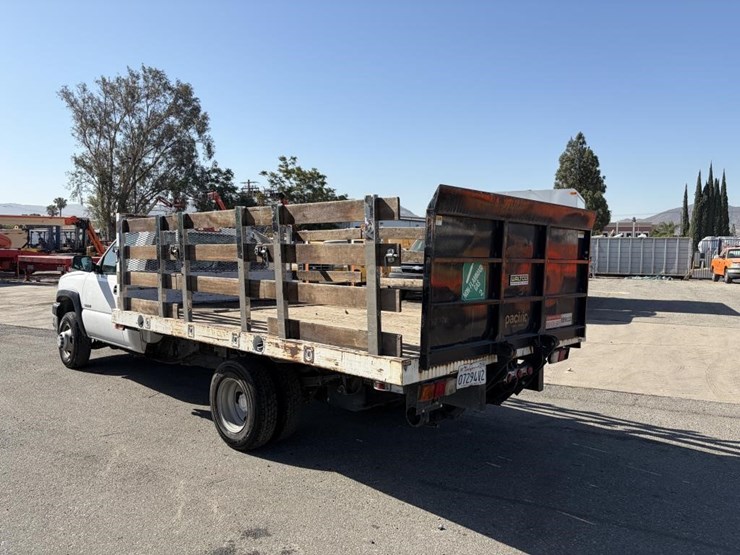 2007-chevrolet-silverado-3500-image-4