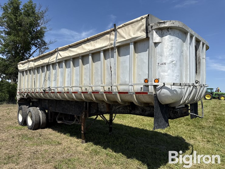 1971-fruehauf-end-dump-trailer-image-3