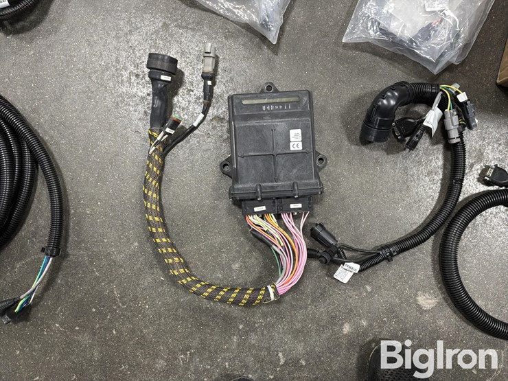 raven-controllers-and-harnessing-image-10
