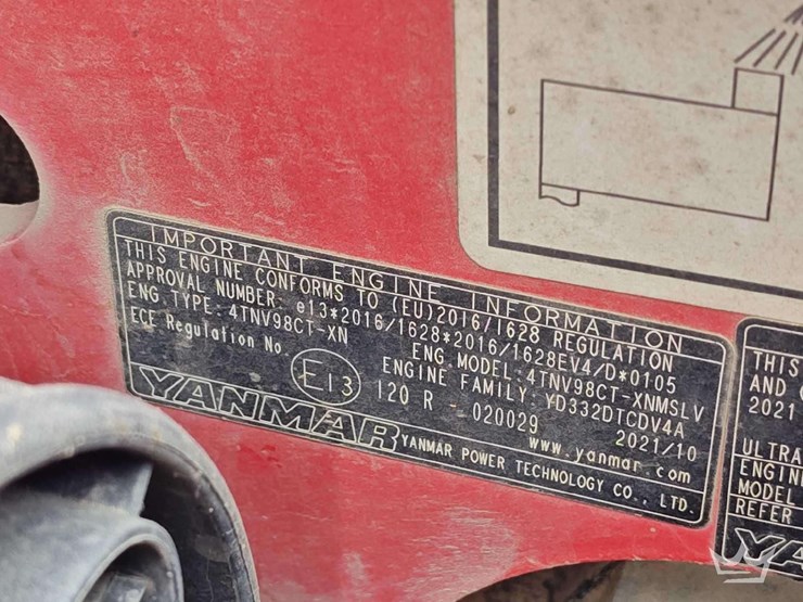 2022-manitou-2150rt-image-16